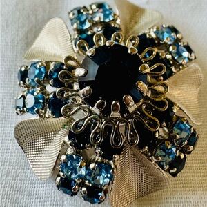 Elegant Blue Crystal Floral Brooch - Austrian marked